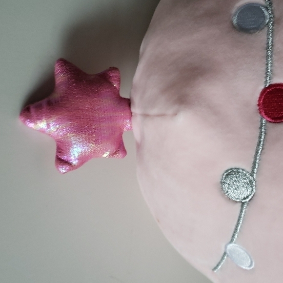 Squishmallows 2021 Christmas Tree Pink Garnet - Picture 3 of 5